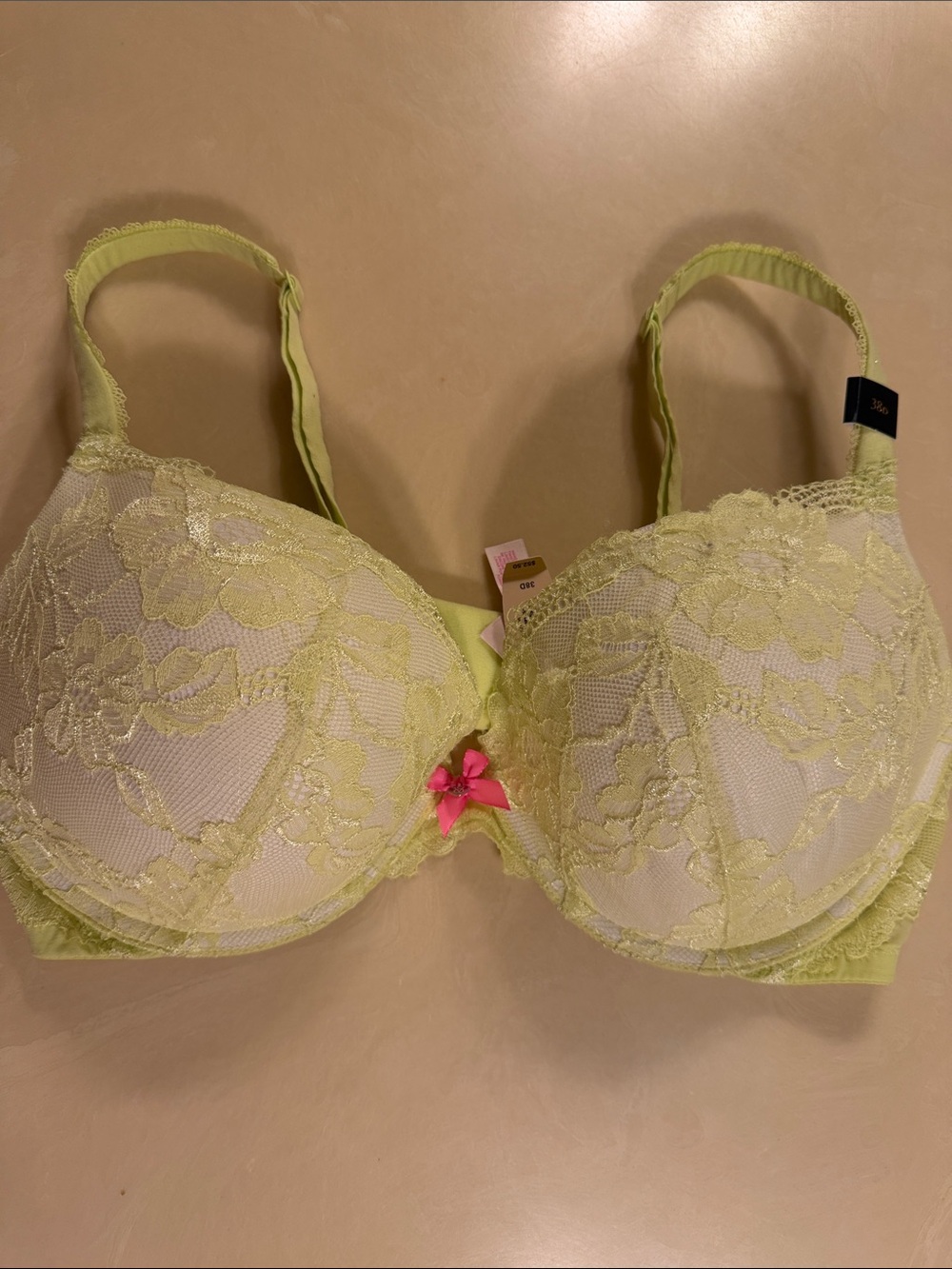 Victoria’s Secret Bra - Lime Green 38D NWT